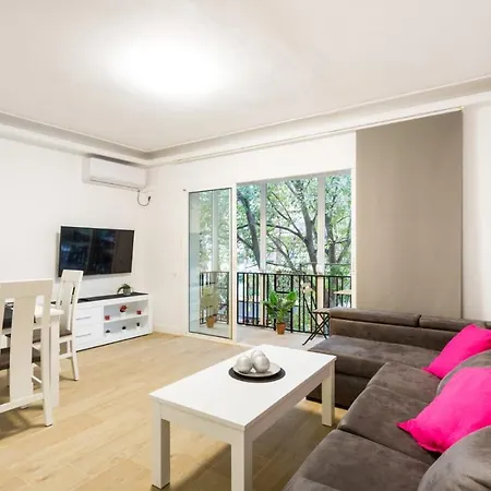 Rentalsevilla Plaza De La Alfalfa Appartement Sevilla